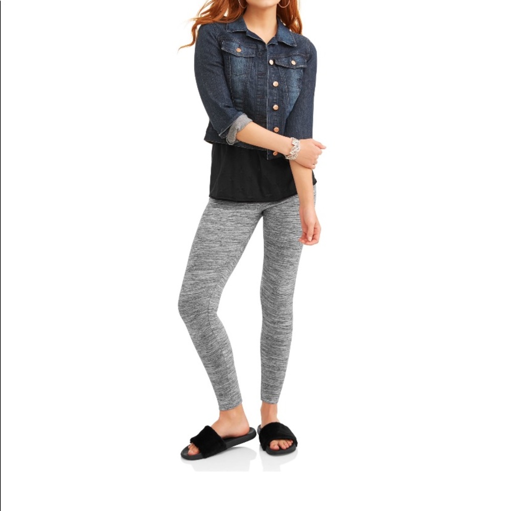 🆕Time and Tru leggings mid rise fitted Stretch
